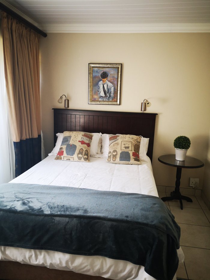 Dormio Manor Guest Lodge Rooms: Pictures & Reviews - Tripadvisor