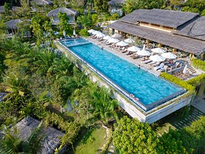 Lahana Resort Phu Quoc in Phu Quoc Island, image may contain: Pool, Water, Swimming Pool, Outdoors