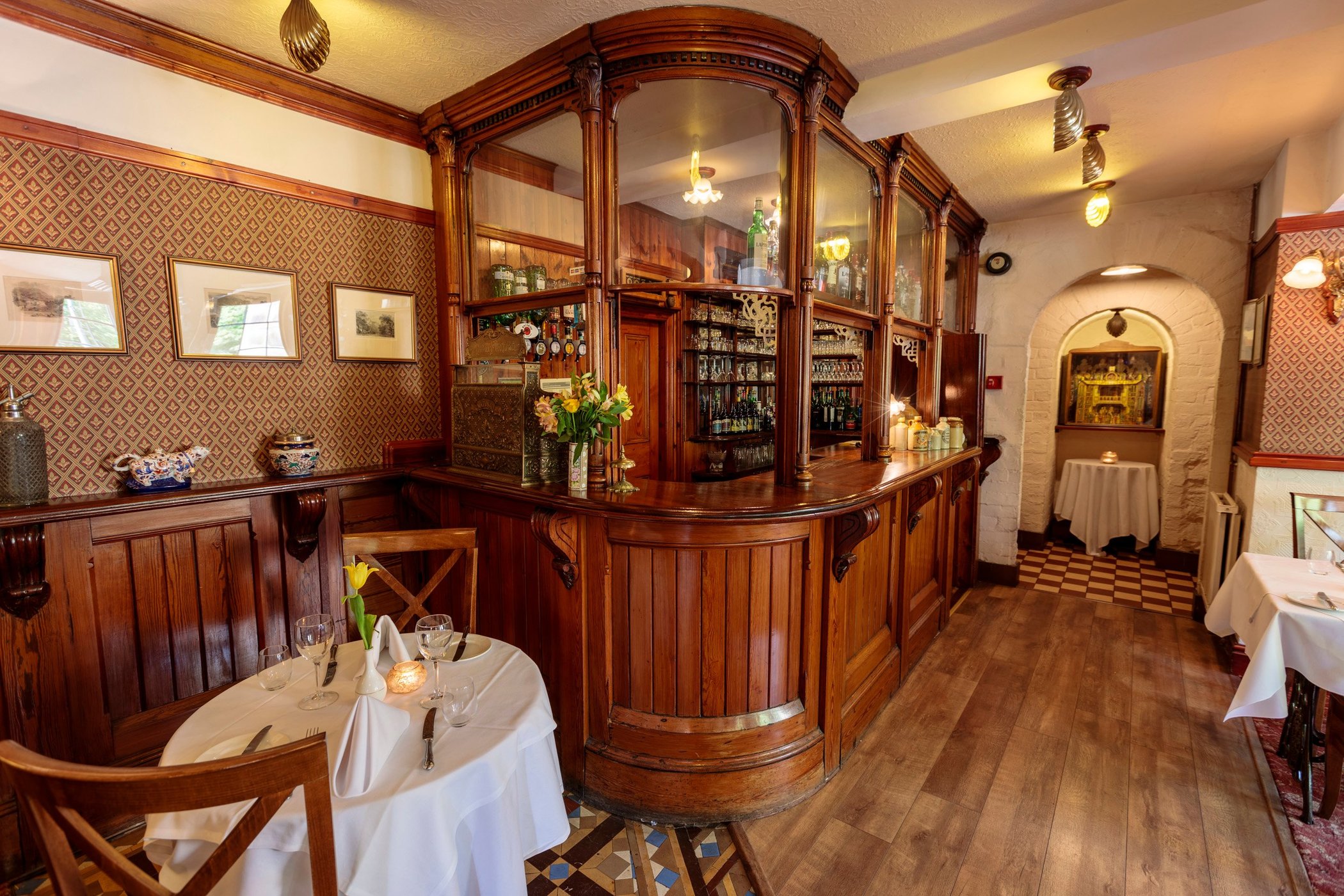 Hodgkinsons Hotel Matlock Bath by null