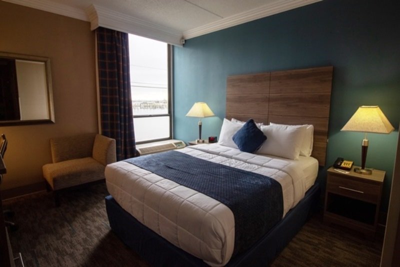 SEAPORT INN AND MARINA $106 ($̶1̶5̶9̶) - Updated 2022 Prices & Reviews