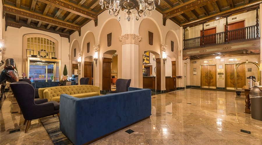 Hotel Lobby & Reception Desk