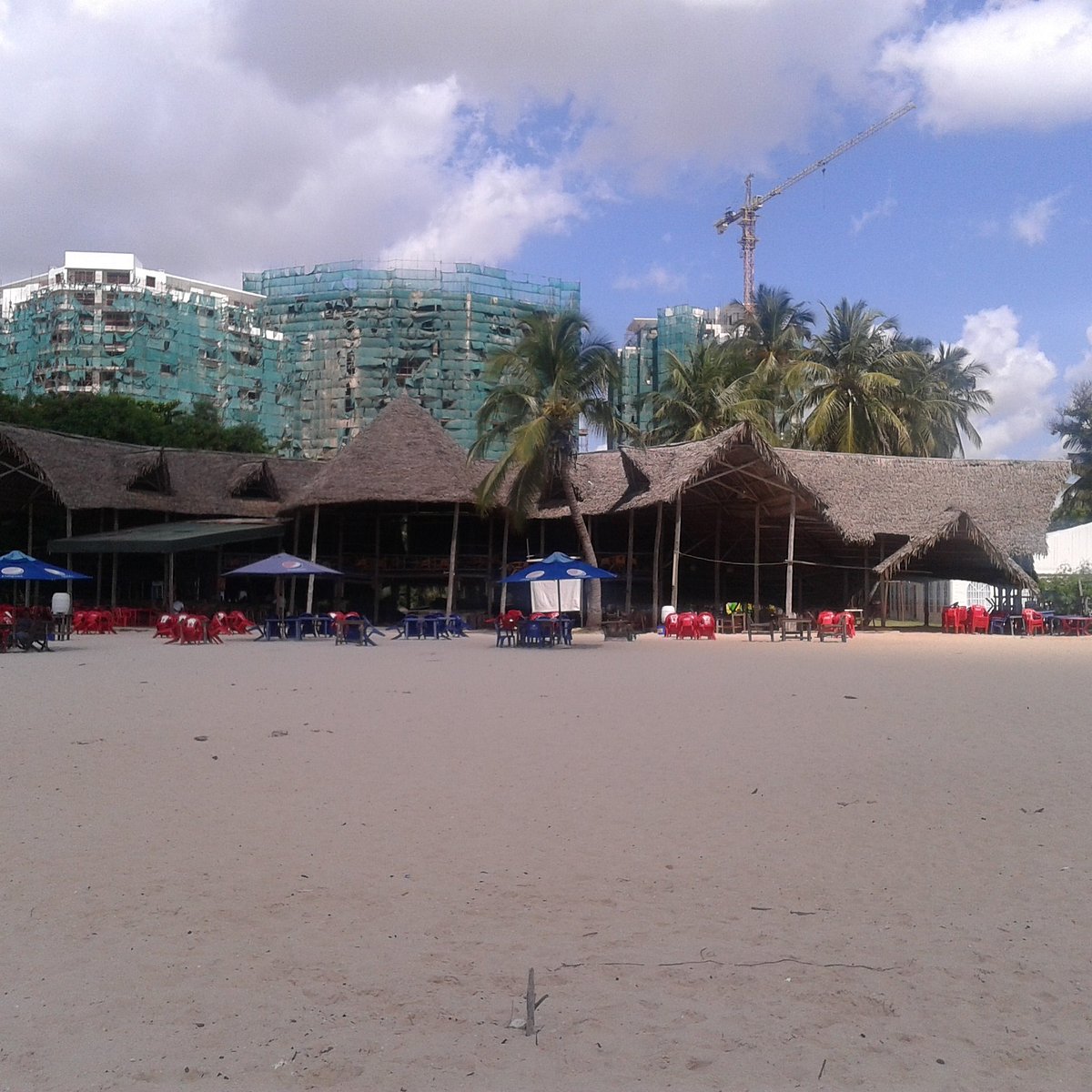 Petite Young Solo - Mbalamwezi Beach Club (Dar es Salaam) - All You Need to Know BEFORE You Go