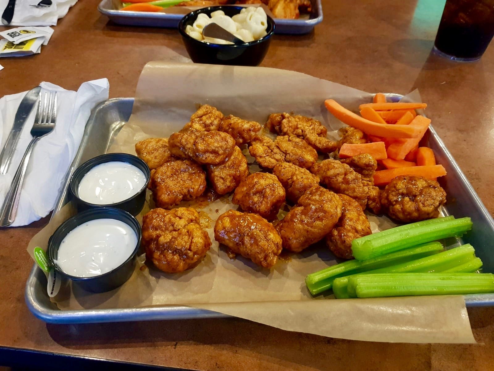 Buffalo wings restaurant discount