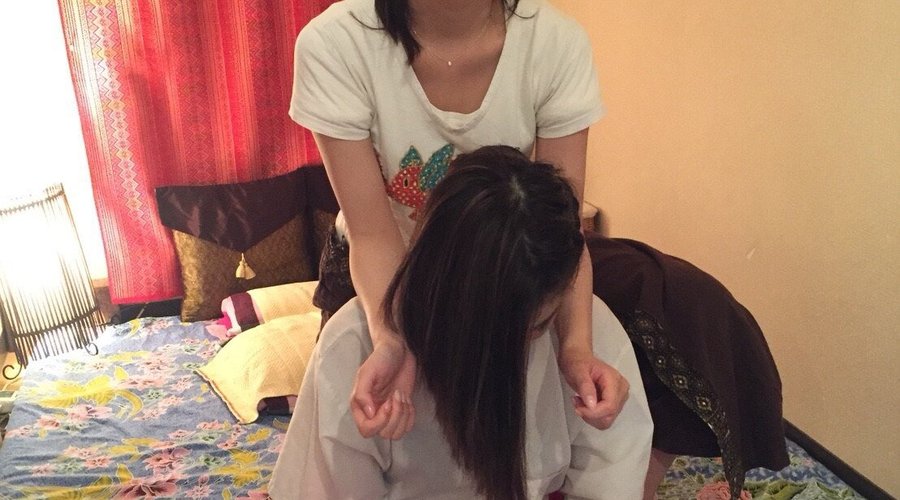 タイ古式マッサージ Thai Traditional massage