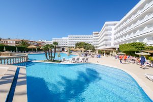 Piscina e praia