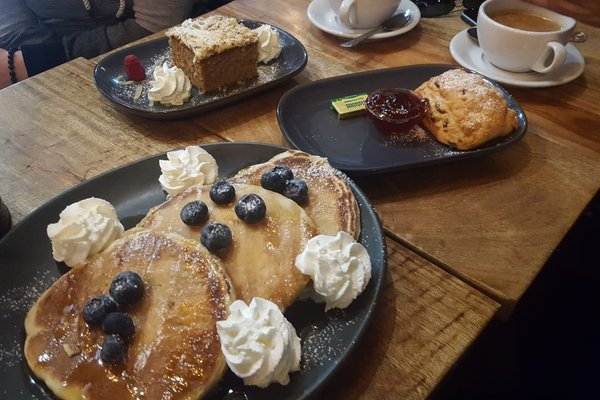 Edinburgh's top-rated coffee spot a 'little gem' with the 'best ever  bagels' - Edinburgh Live