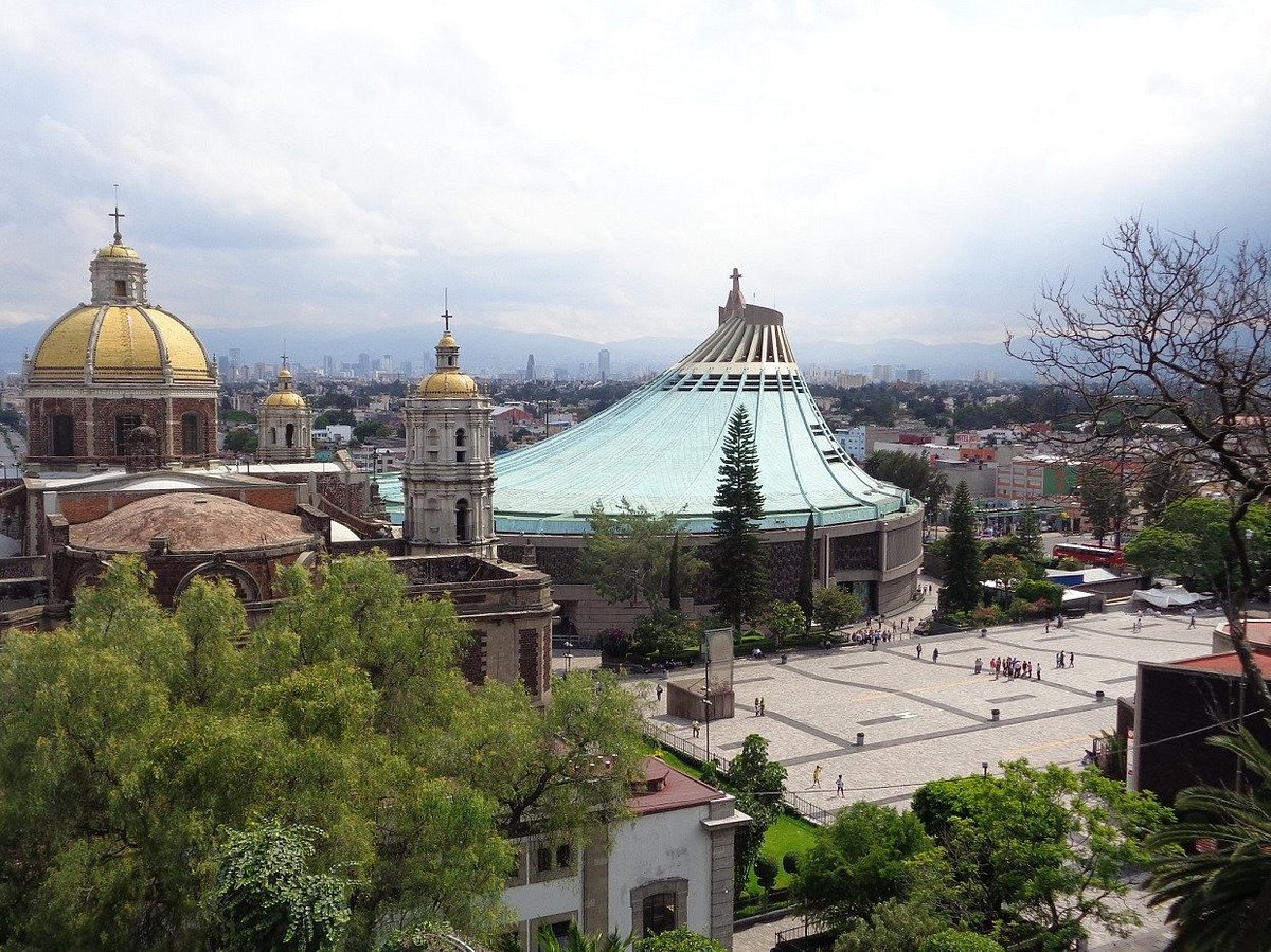Basilica de Santa Maria de Guadalupe, Mexico City