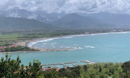 Veduta del fiume Magra e costa ligure ...Bocca di magra