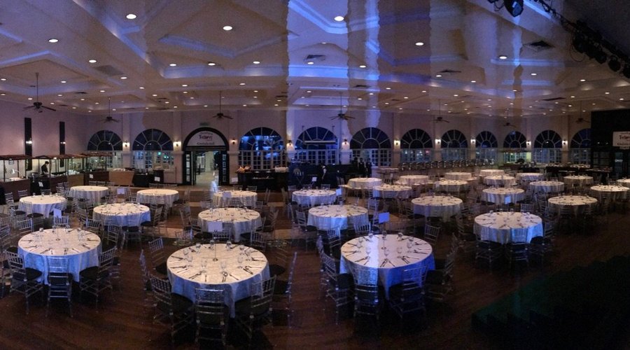 Our Kinabalu Hall that can fit 350 pax per seating. 