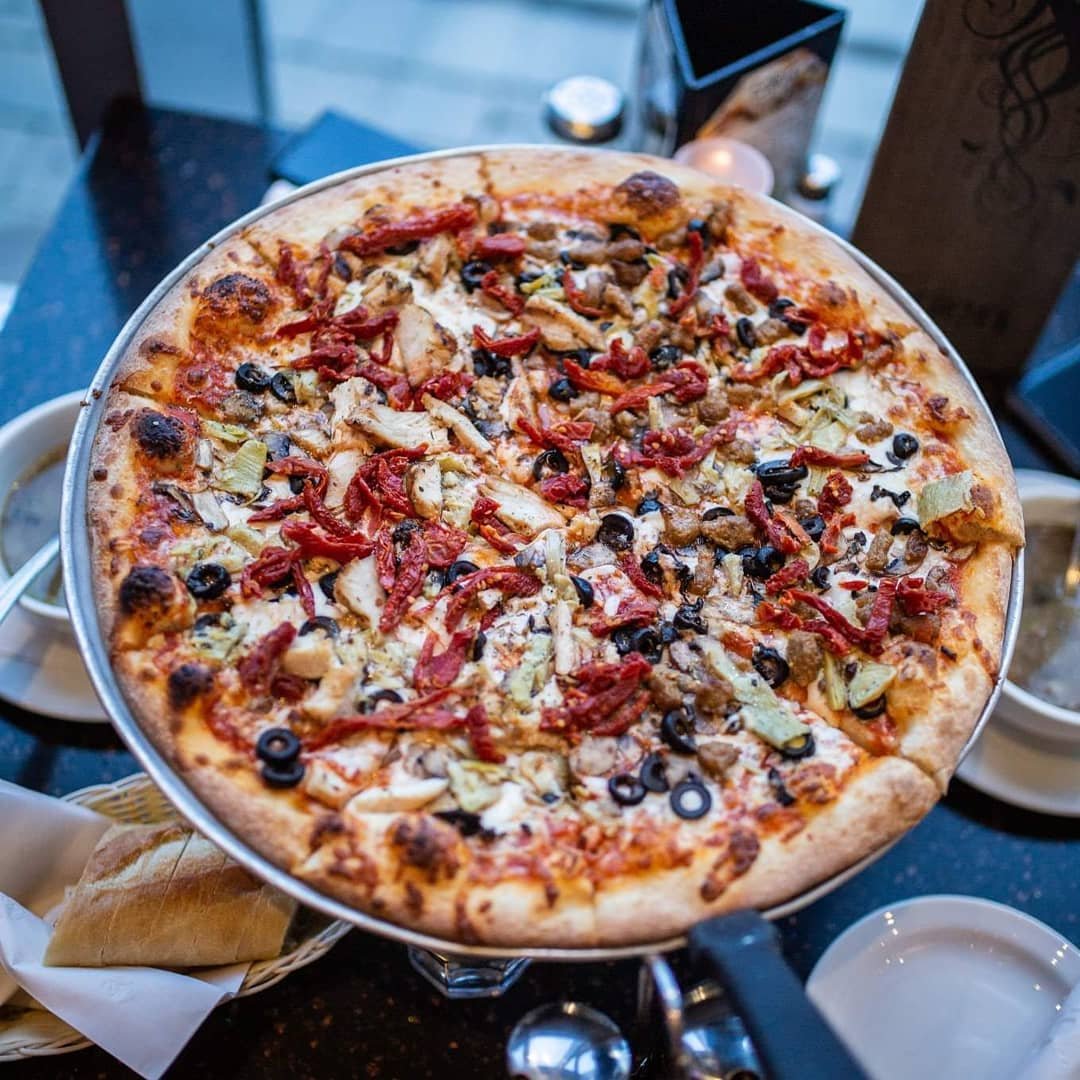 THE 10 BEST Restaurants With A View In Toronto UPDATED 2024   Pizza 