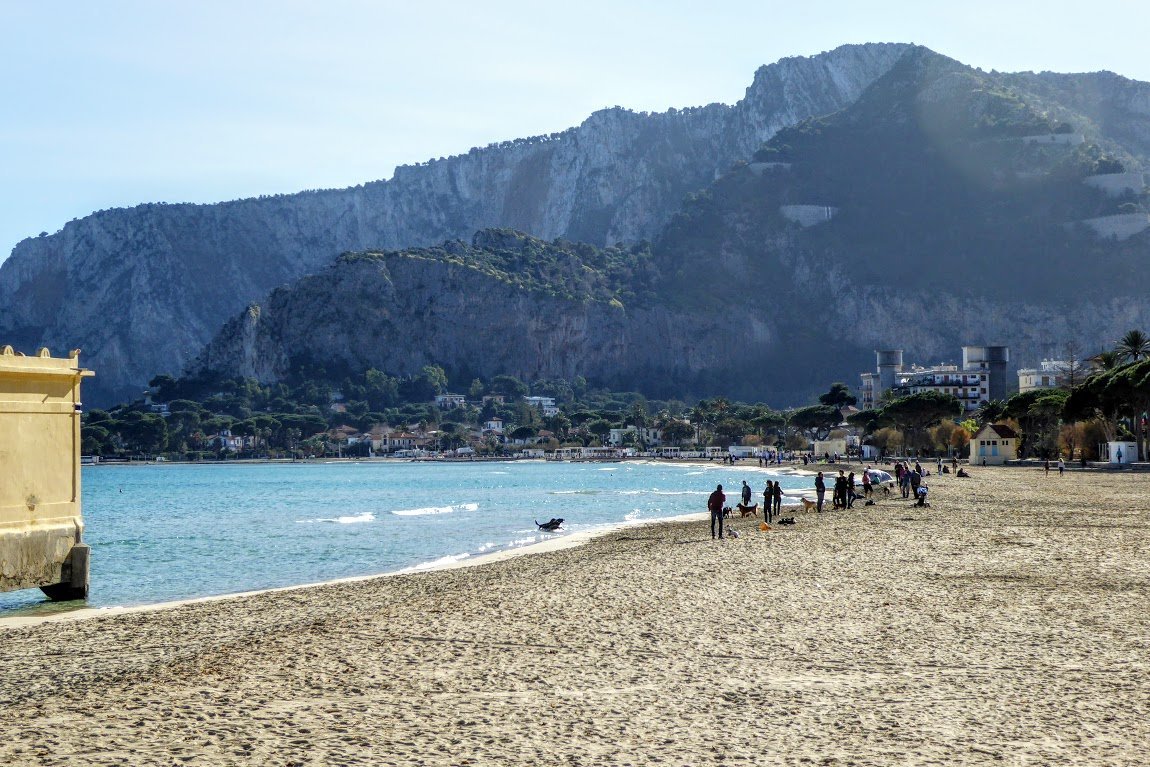 Mondello Beach Parking: Pictures & Reviews - Tripadvisor