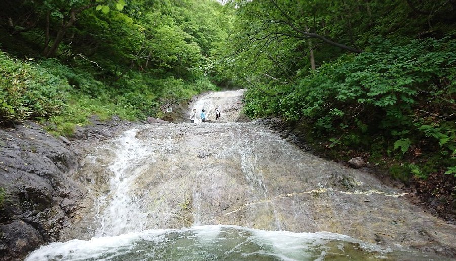Kamuiwakka Hot Waterfall image