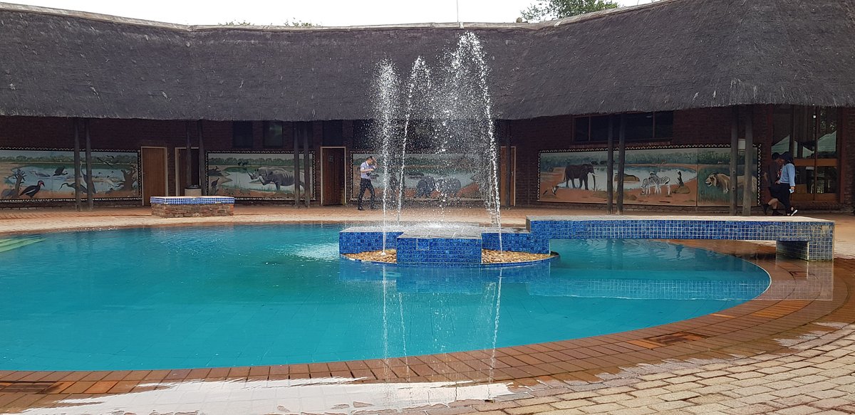 Manyane Resort, hotel in Pilanesberg National Park