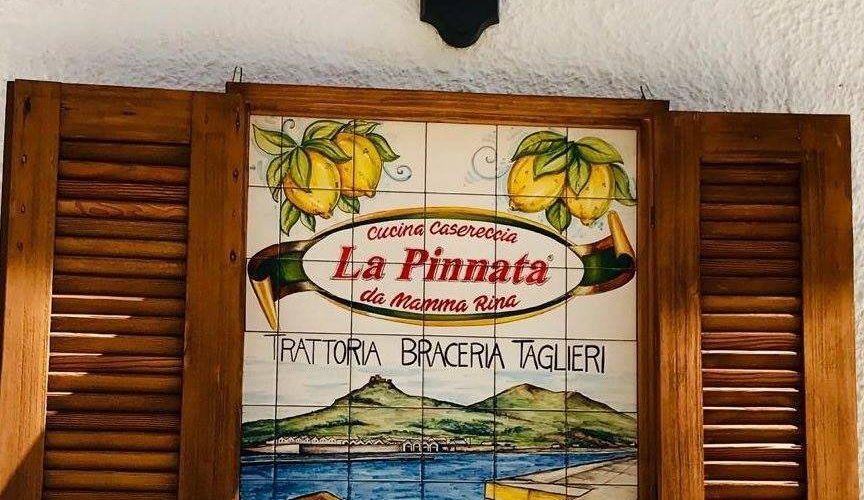 Insegna esterna
