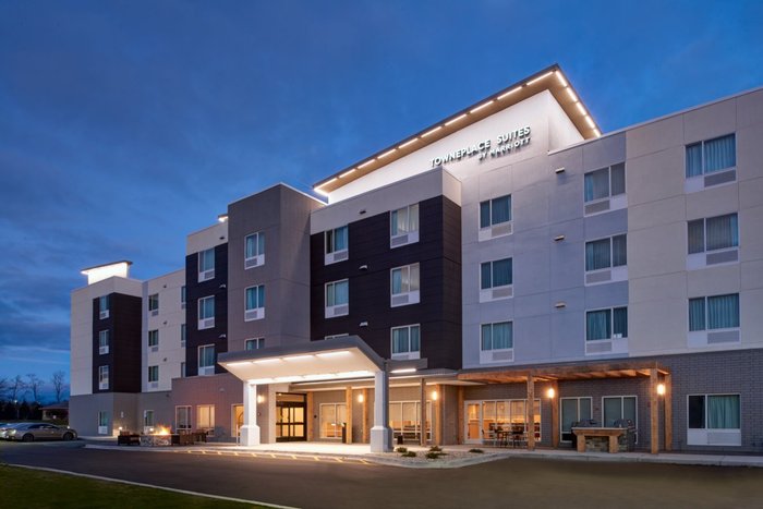 TOWNEPLACE SUITES GRAND RAPIDS AIRPORT - Updated 2024 Prices & Hotel ...