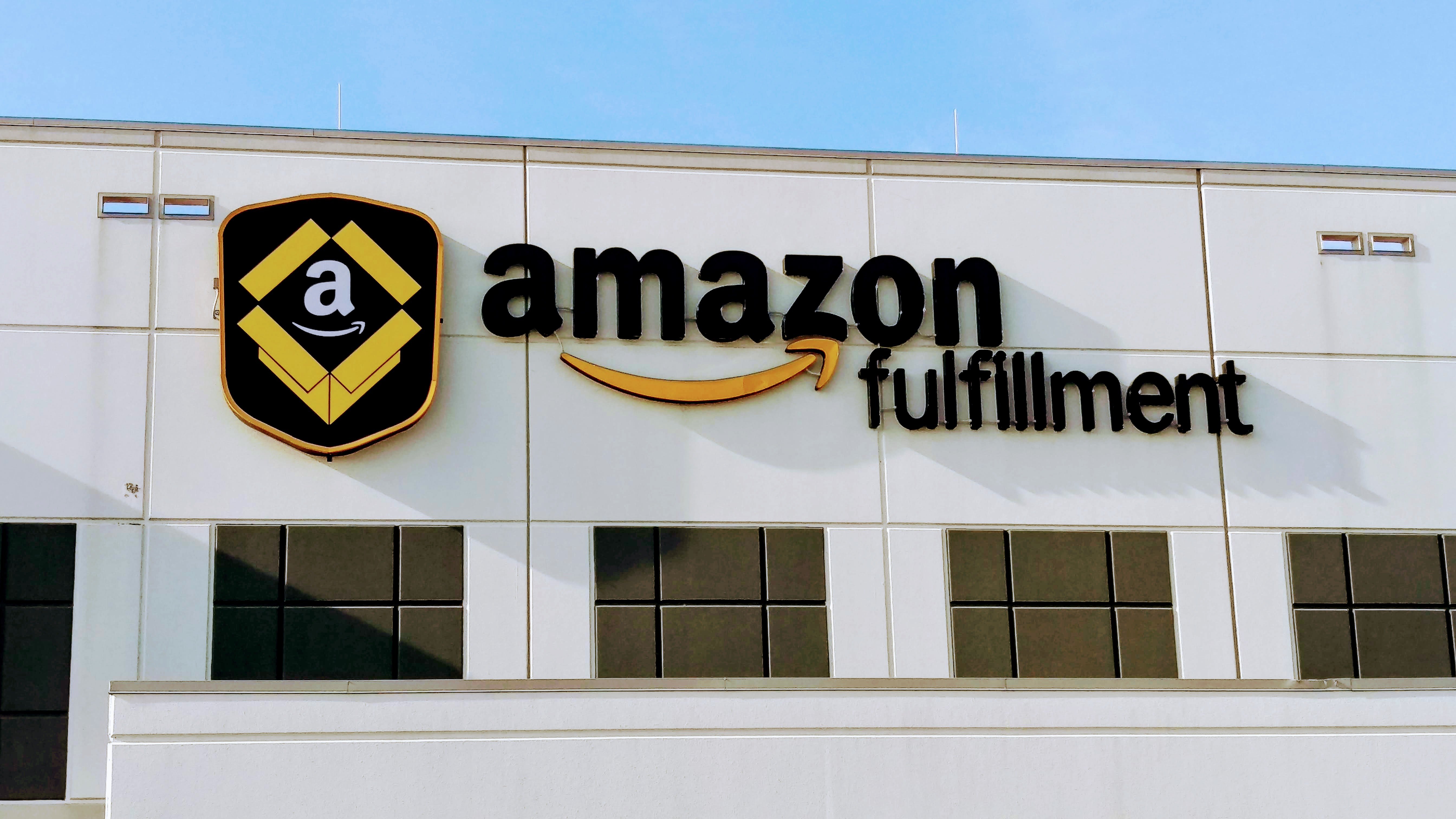 CHA1 Amazon Fulfillment Center Tour All You Need to Know BEFORE