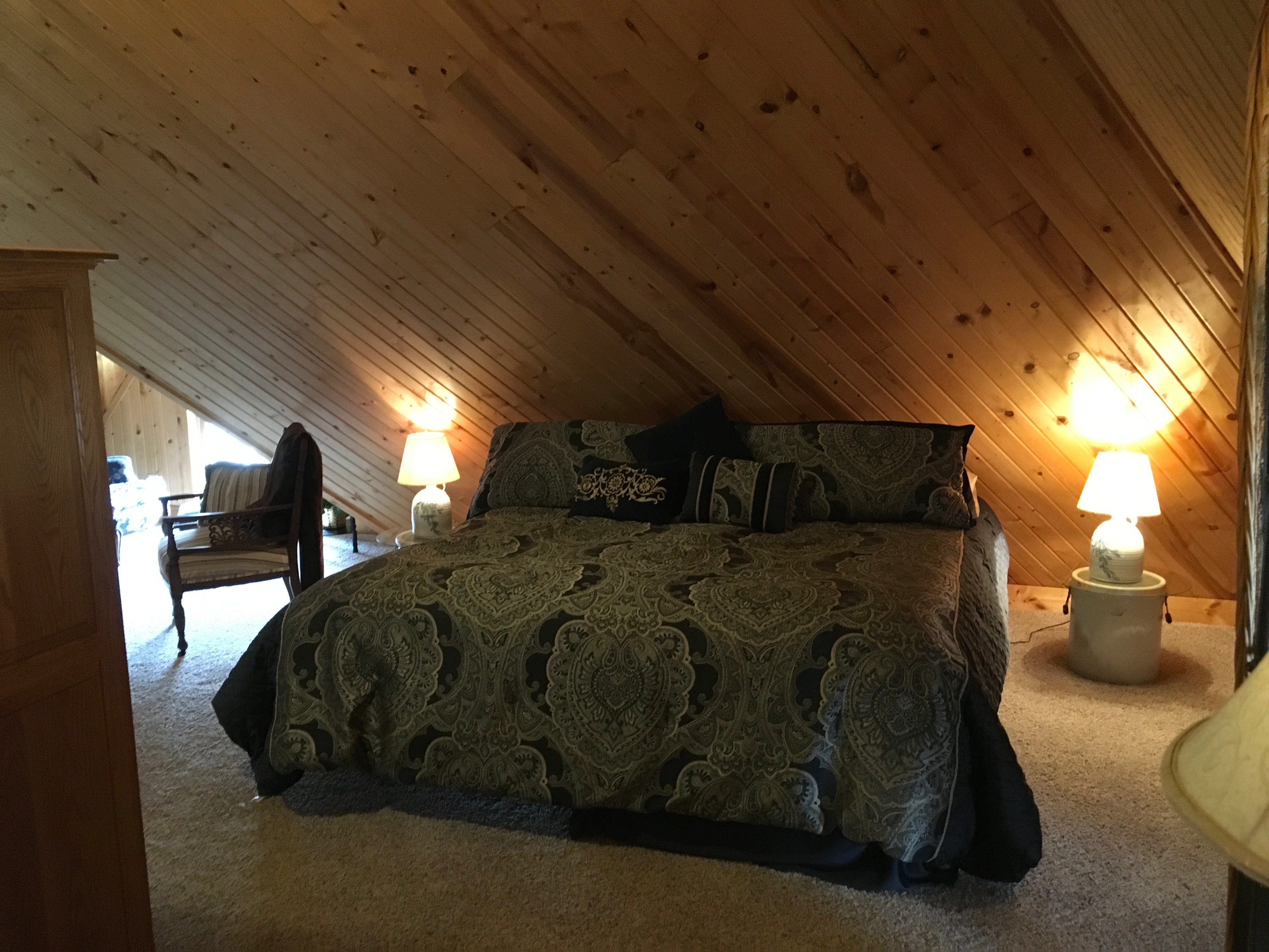 Anna V's Bed And Breakfast Rooms: Pictures & Reviews - Tripadvisor