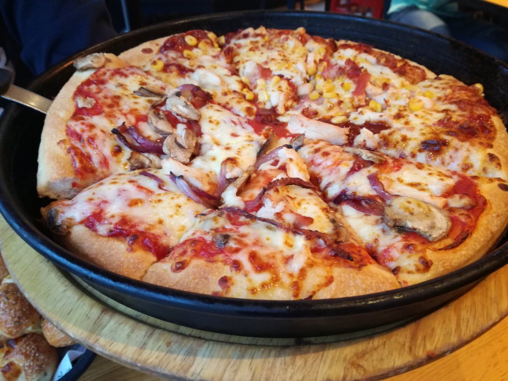 Pizza hut pizza hut sales