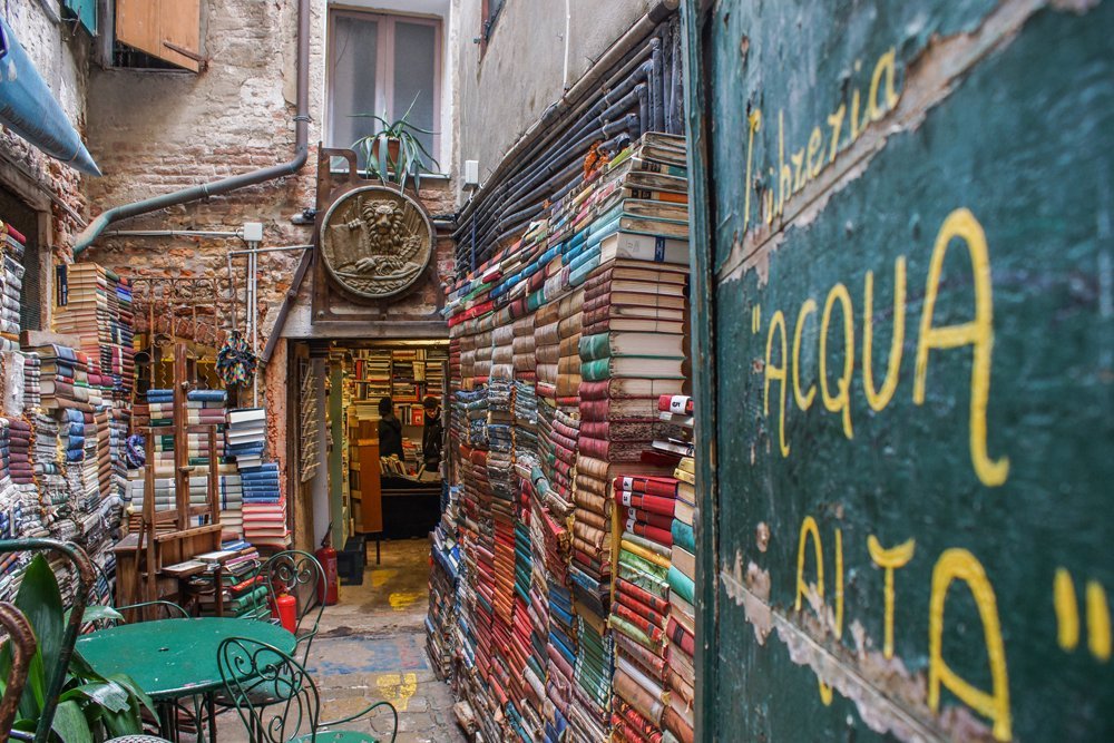 libreria Acqua alta (Venice) - All You Need to Know BEFORE You Go