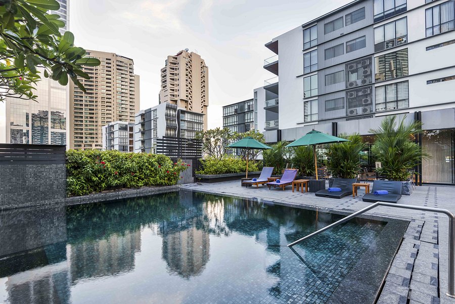 Maitria Hotel Sukhumvit 18 Bangkok A Chatrium Collection Pool Pictures Reviews Tripadvisor