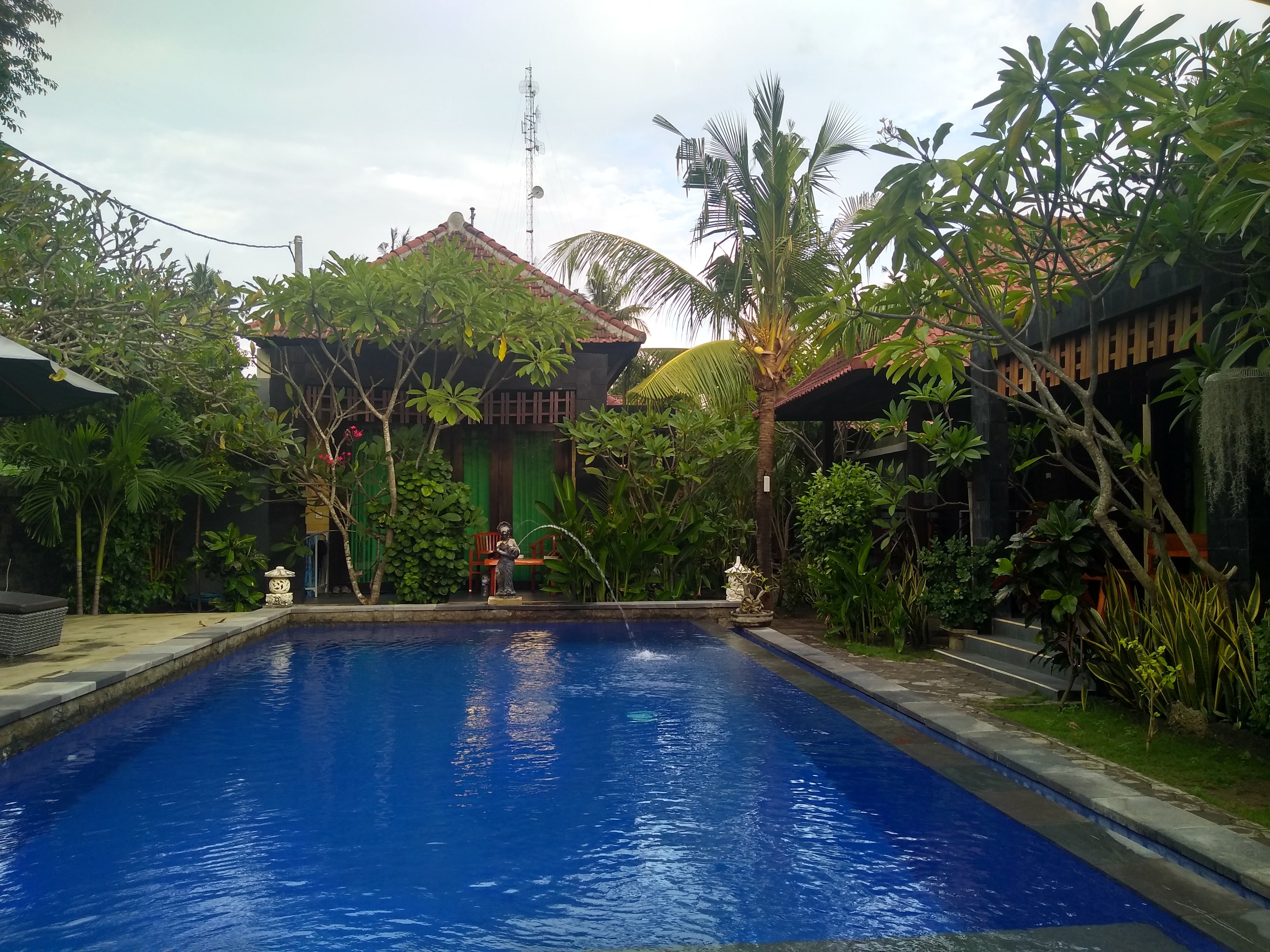 DNB BUNGALOW - Cottage Reviews (Nusa Lembongan, Indonesia)