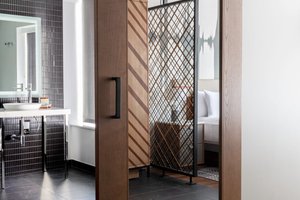 Kamar & Suite