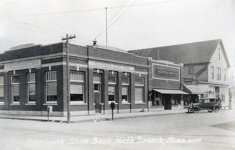 Merchants State Bank building! 