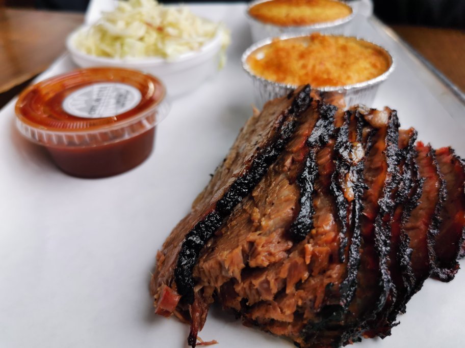 Bbq restaurants near shop me open now