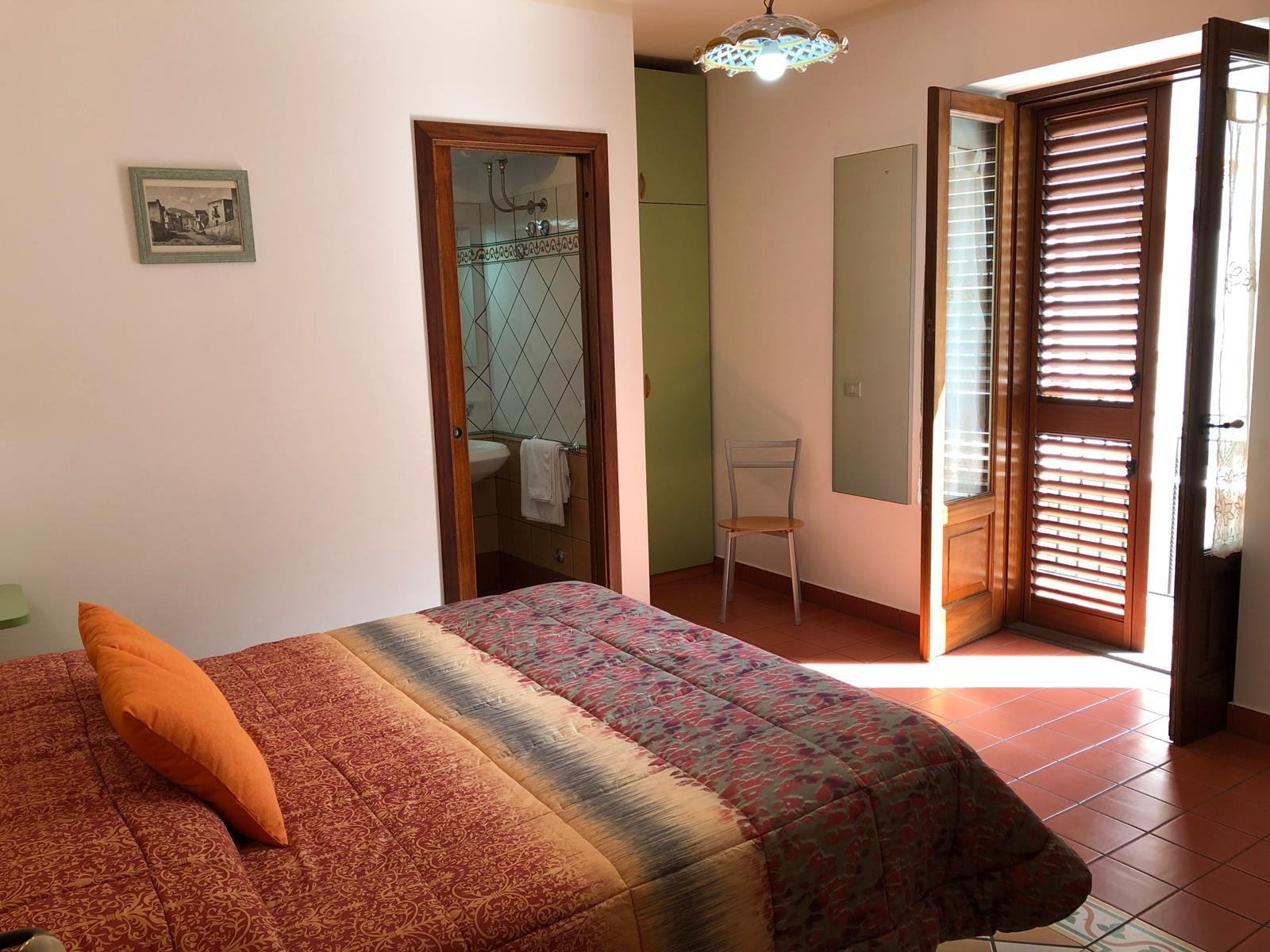 "Diana Brown" Bed & Breakfast Guest House Studios by null