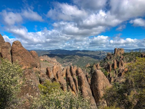 Pinnacles National Park: descubre todo lo que necesitas saber para tu visita