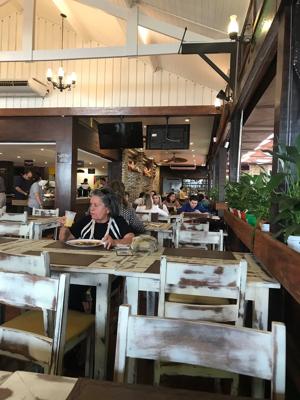 G1 - À prova de modismos, restaurantes em Cuiabá sobrevivem ao tempo -  notícias em Mato Grosso