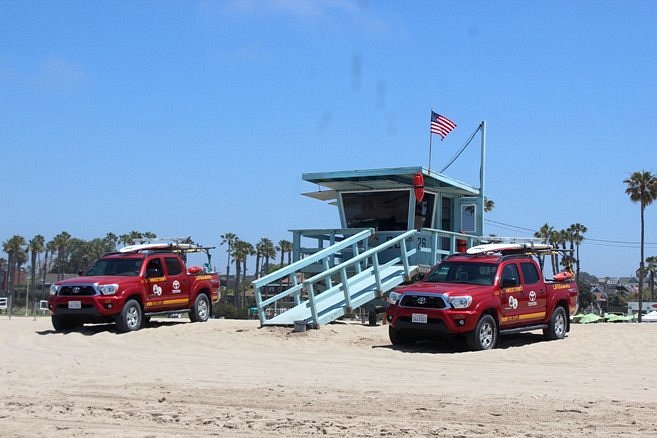 L.A.'s Iconic Lifeguard Towers image