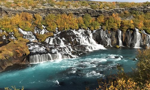 Hraunfossar (hraun = lava)