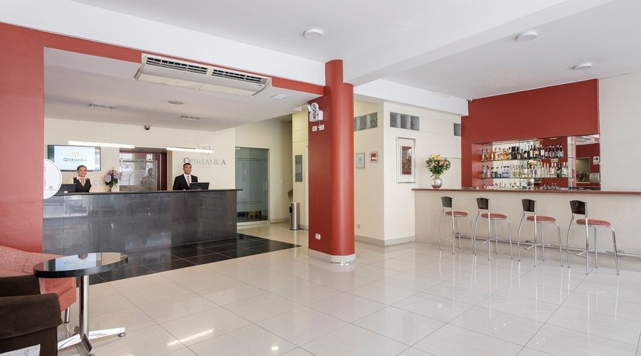 Lobby - Bar