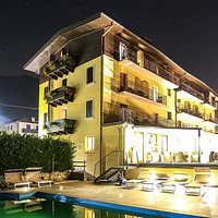 Hotel Mezzolago