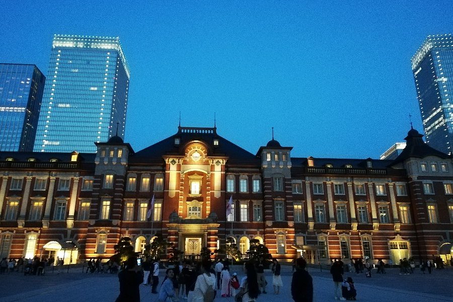 Tokyo Central Railway Station image