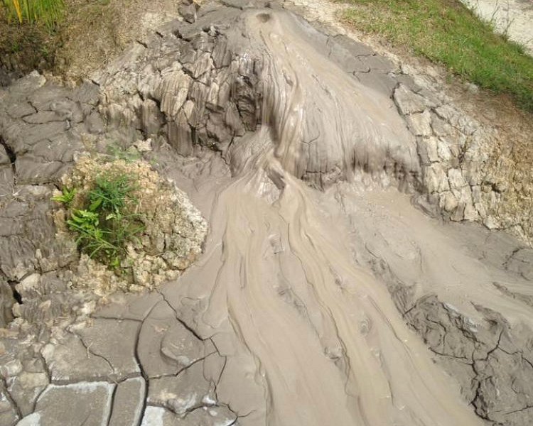 Kampung Meritam's Mud Volcanoes image