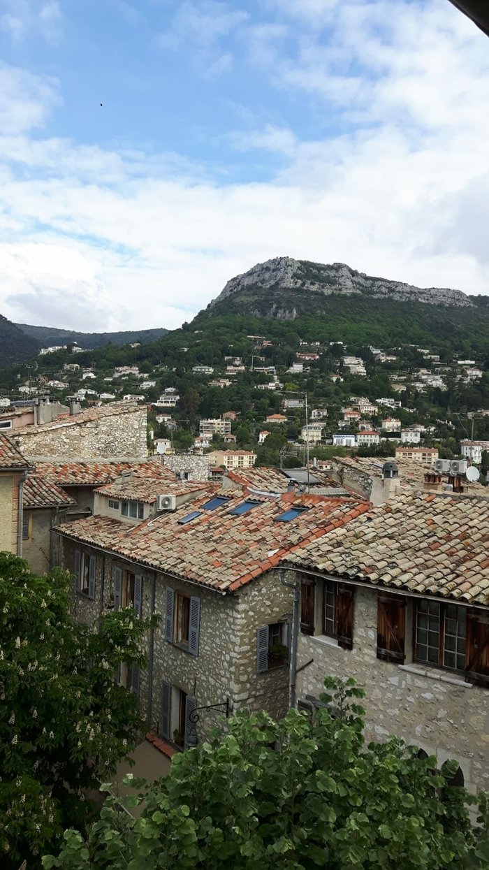 LE 2 Bewertungen, Fotos & Preisvergleich (Vence, Frankreich