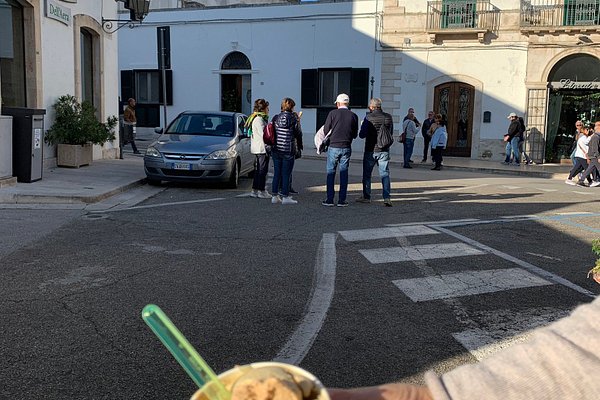 Per il compleanno di Nicola: una torta con 50 candeline rosse - Photo de I  Giardini dell'Erbavoglio Sala Ricevimenti Sharing, Castellana Grotte -  Tripadvisor