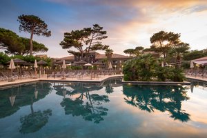 Piscina e praia