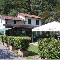 Trattoria vista dall'esterno