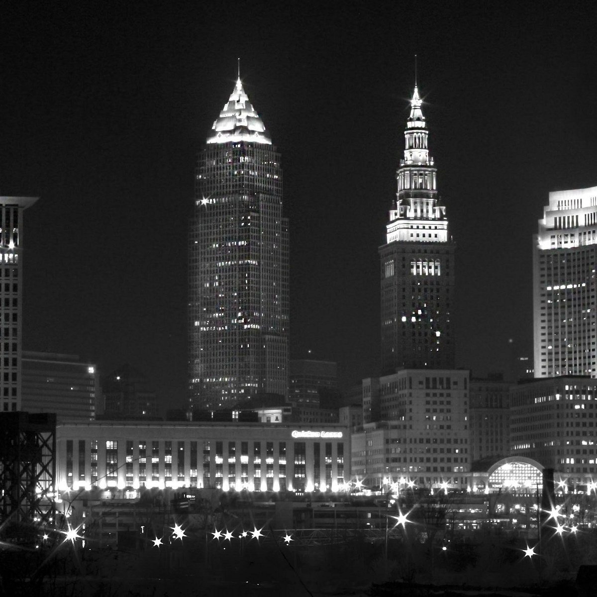 Кливленд. Ночной Кливленд. Ночной Кливленд фото. Terminal Tower Cleveland.