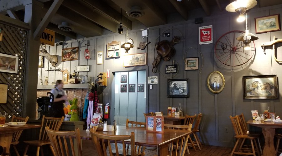 Cracker Barrel