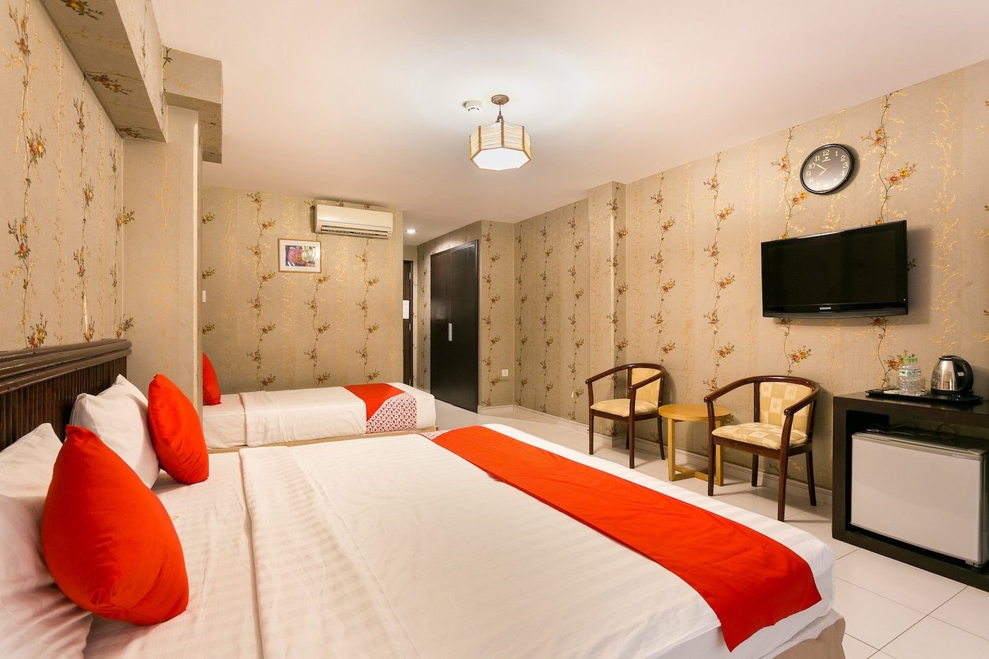 HOLIDAY HOTEL HO CHI MINH CITY $15 ($̶2̶2̶) - Prices & Guest house Reviews - Vietnam