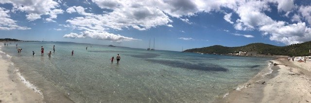 Imagen 2 de Playa de las Salinas