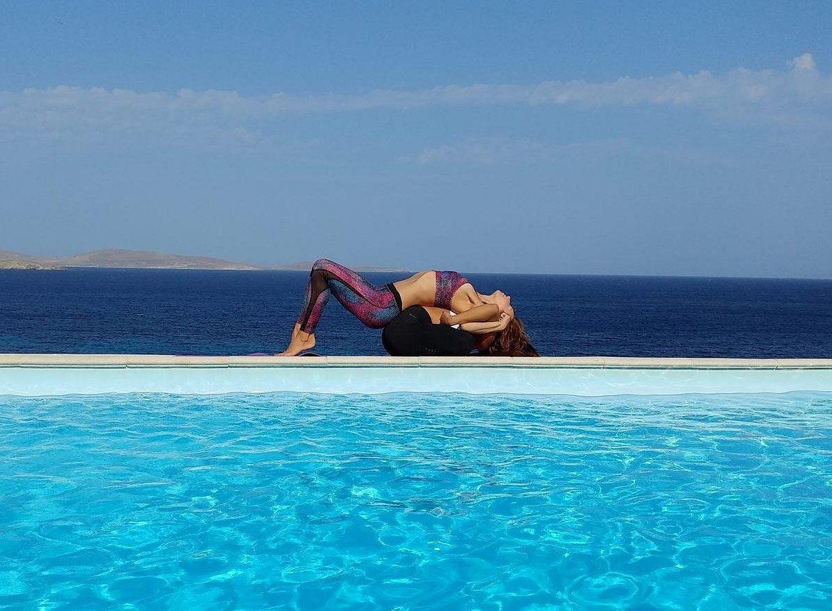 YOGA MYKONOS LUX