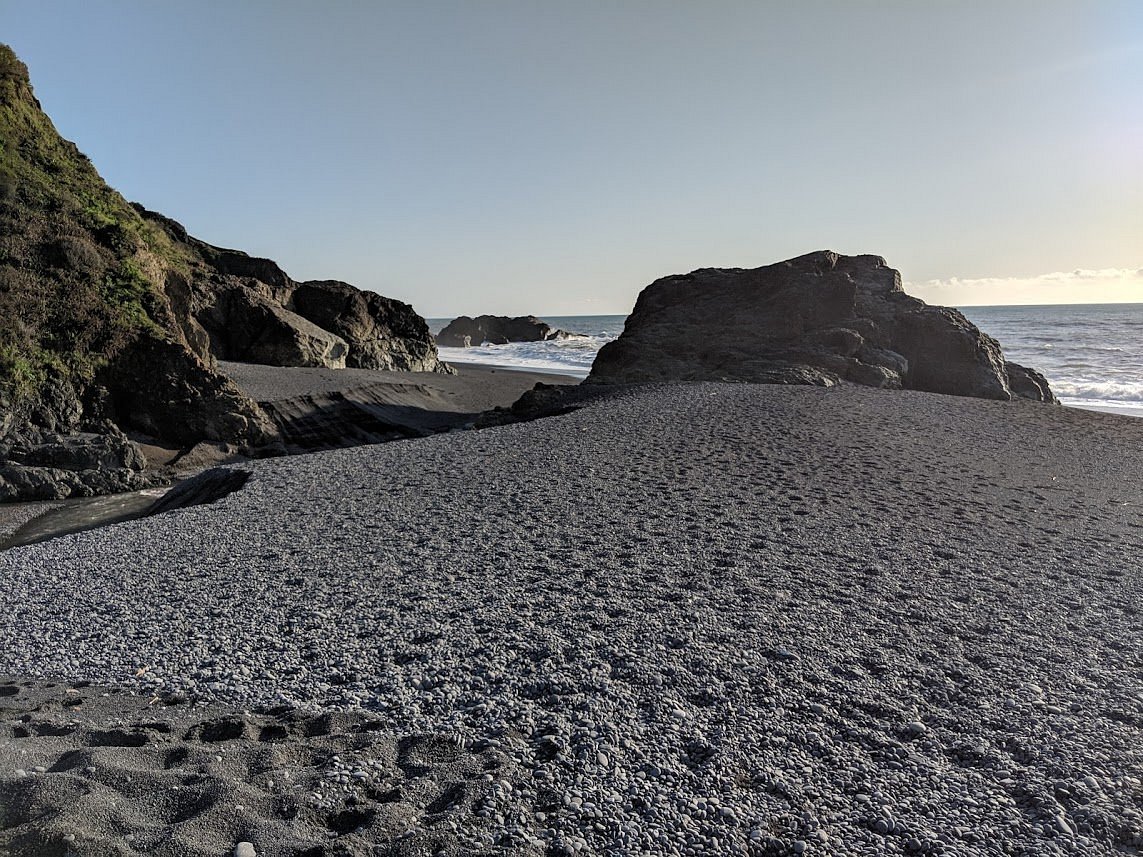Black Sands Beach Shelter Cove All You Need To Know Before You Go