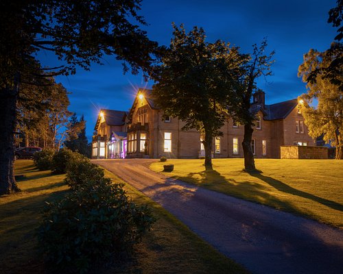 Ideal base for the Torridon area - Review of Kinlochewe Hotel ...