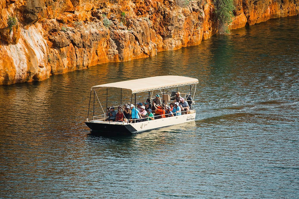 boat tours exmouth