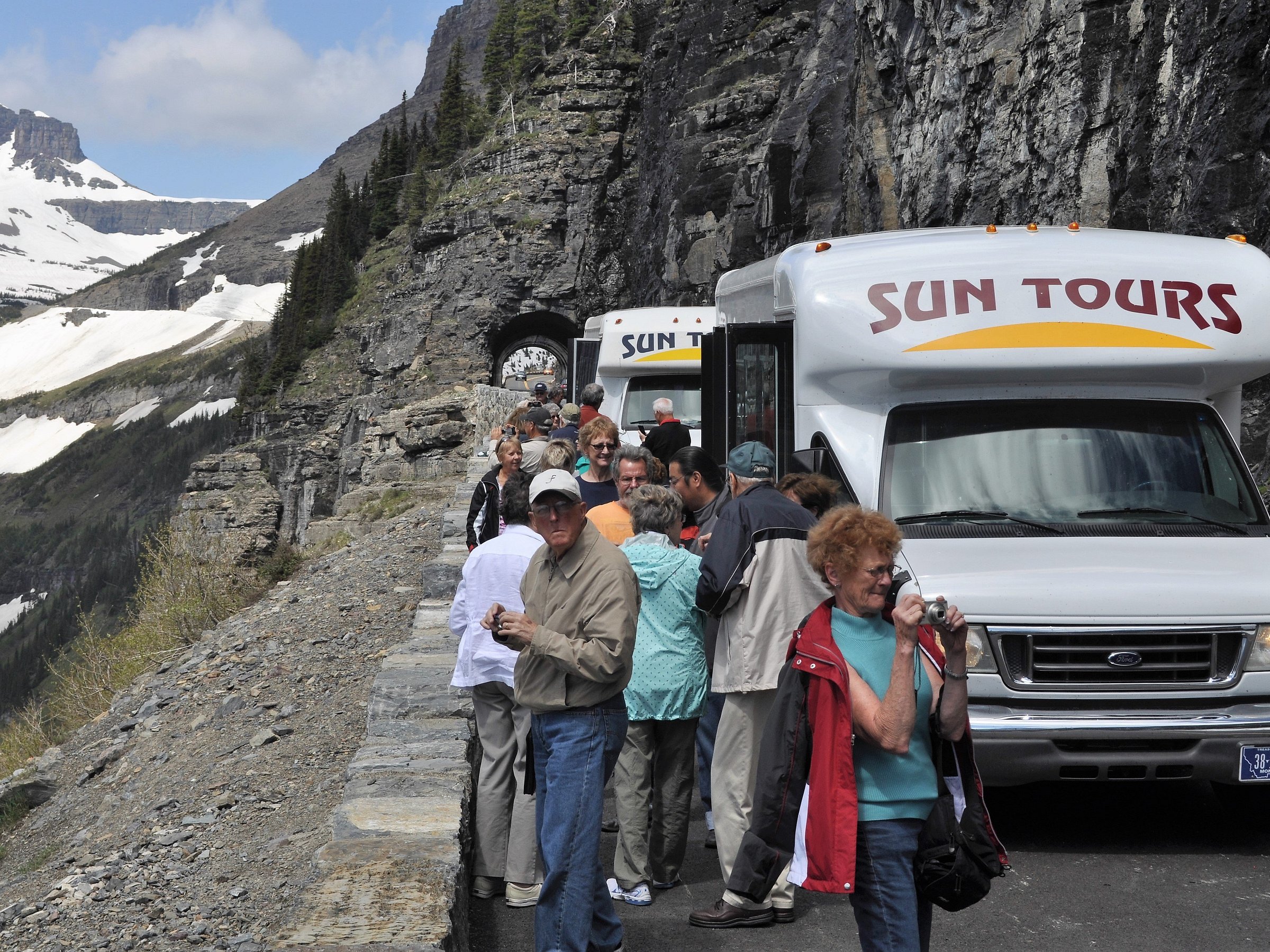 sun tours glacier